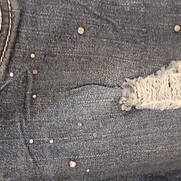 London Ripped Jeans - Picture 3 of 5